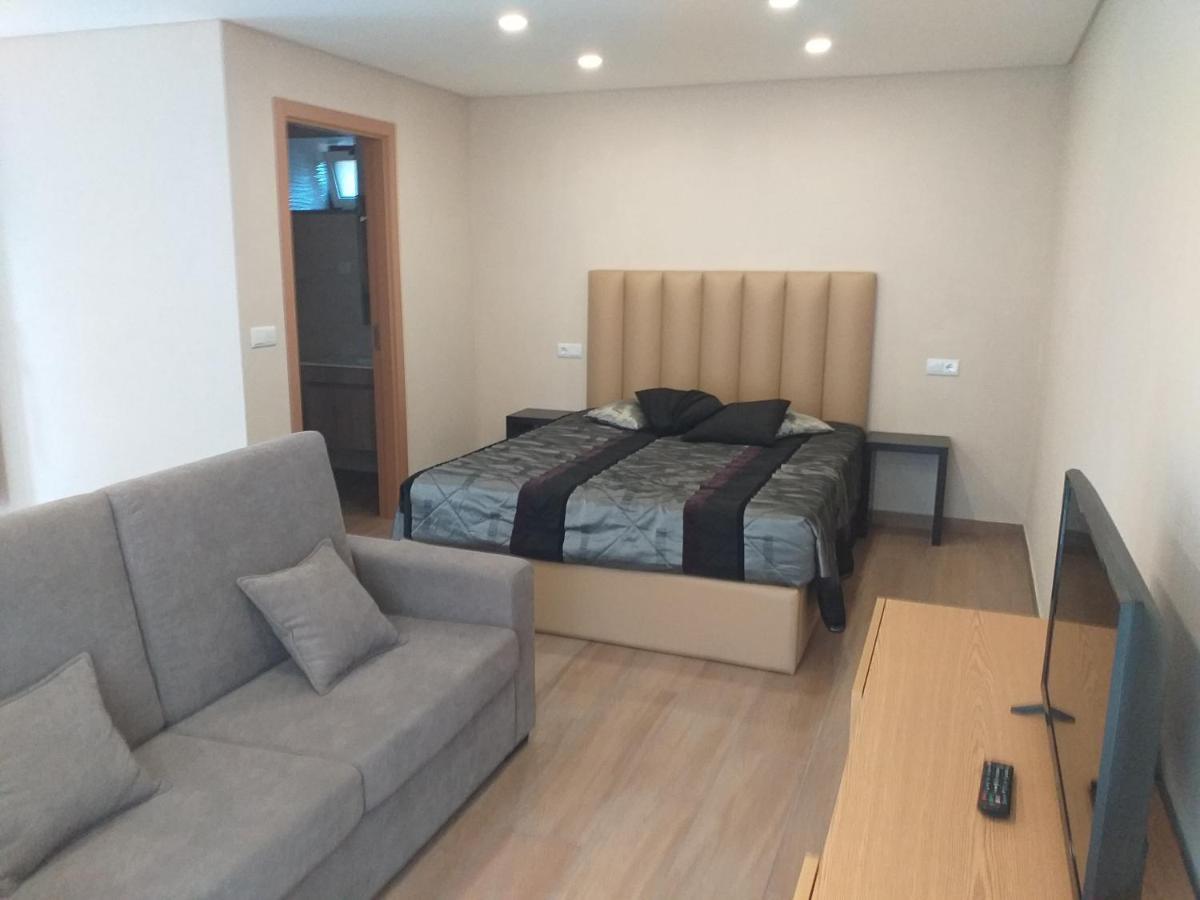 Appartamento Sidro House Geres Esterno foto